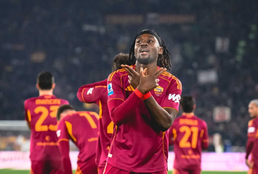 Manu Kone Tambah Keunggulan